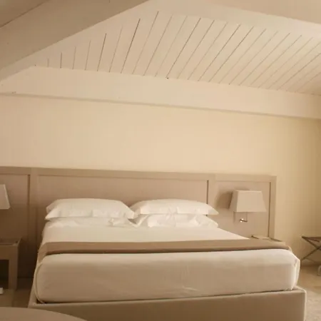 Relais Histò San Pietro Sul Mar Piccolo 5*